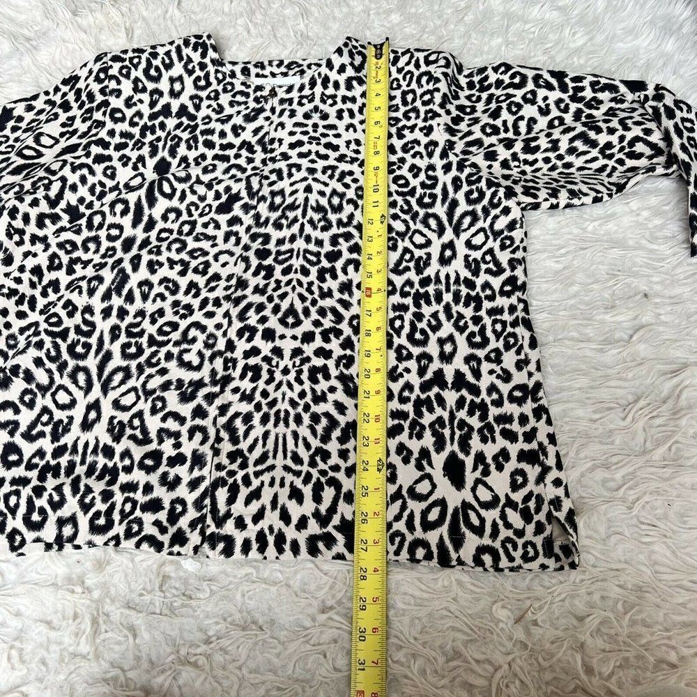 C. D. Daniels Fit & Fancy Zip Front Cheetah Print… - image 2